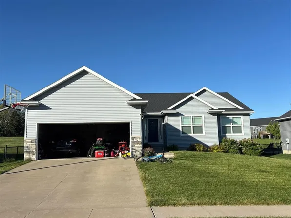 772 Archer Dr, Marion, IA 52302