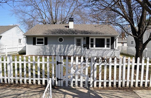 1st image of 410 S Oneill St