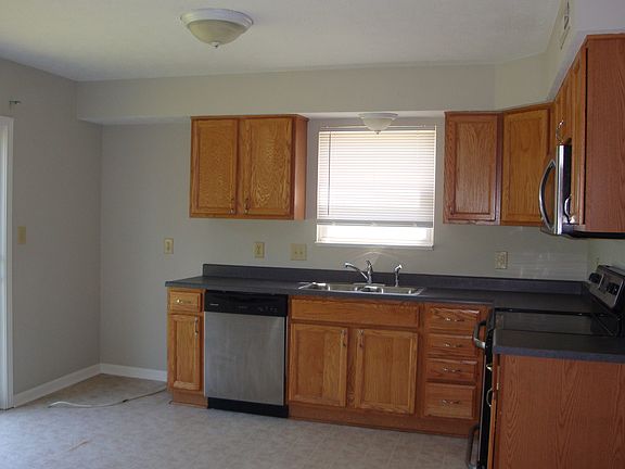 2nd image of 5131 Gray Wood Ct