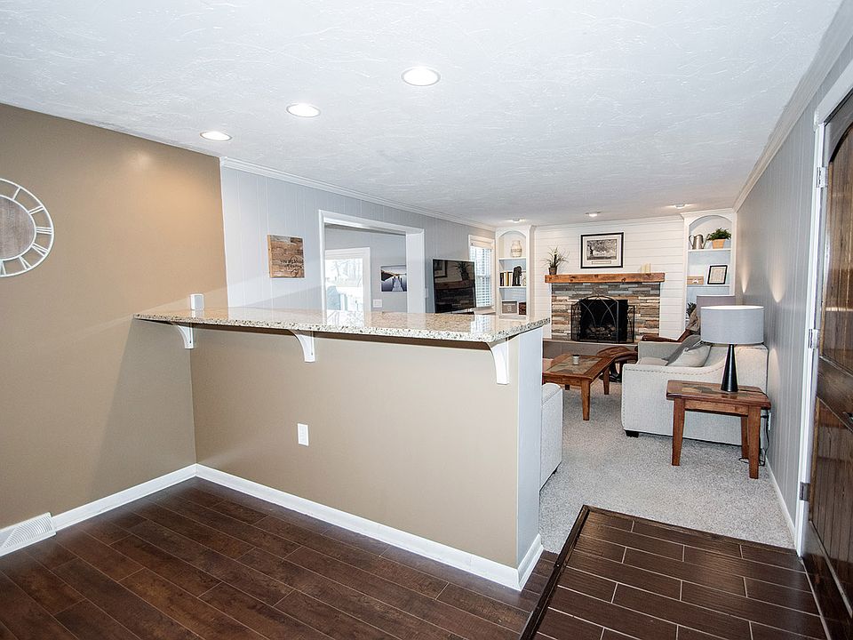 1st image of 3914 Northwood Ln