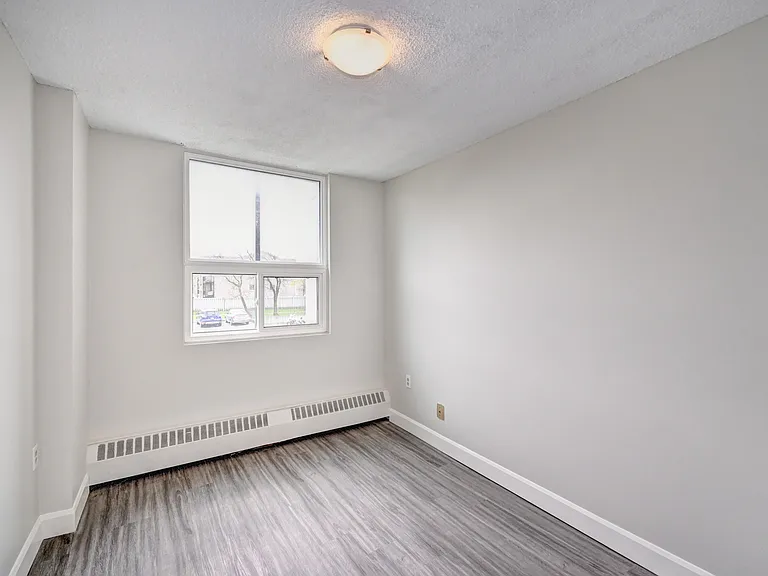 42 Campbell Ct — Photo 16