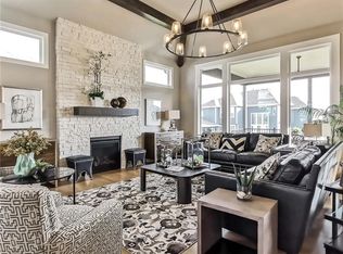 17540 Fairway St, Overland Park, KS 66085