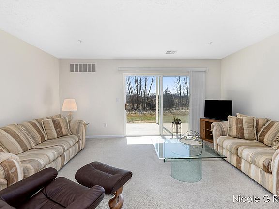 4th image of 8637 S Jasonville Ct SE