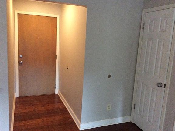 entrance coat closet