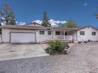2692 SW Wickiup Ave, Redmond, OR 97756