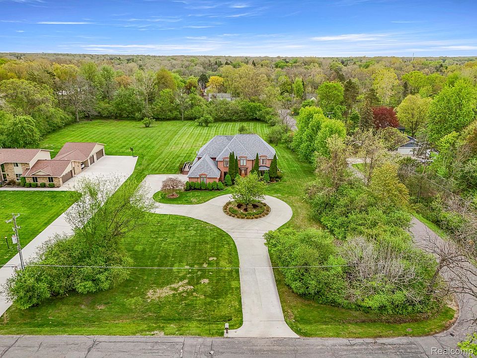 1st image of 30060 Bristol Ln