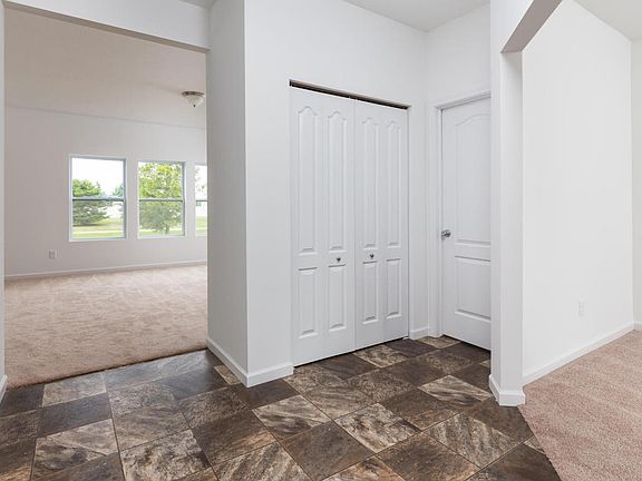 5th image of 1020 Odell Farm Ln