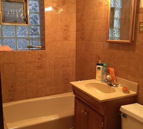 4th image of 3731 N Magnolia Ave #1