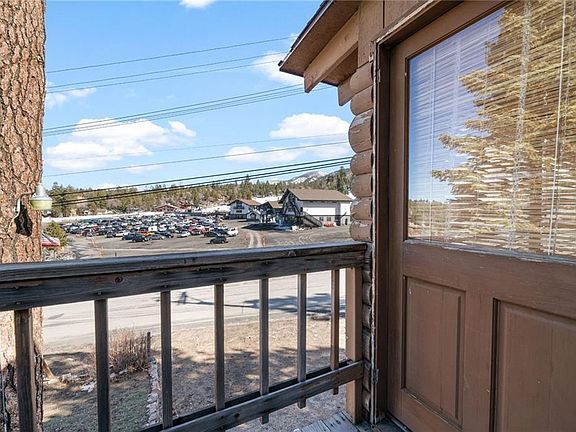 5th image of 1322 Club View Dr