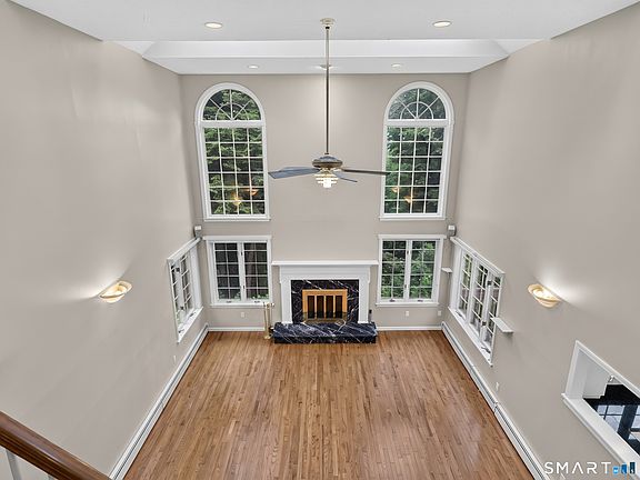 4th image of 179 Sherwood Drive