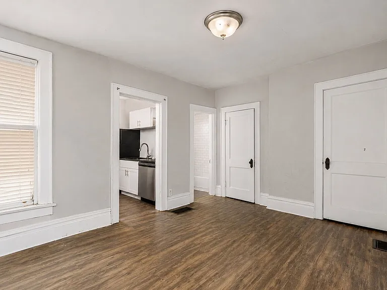 24 E 2nd Ave #8 — Photo 9