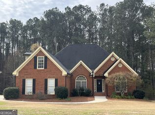 7524 Greens Mill Dr, Loganville, GA