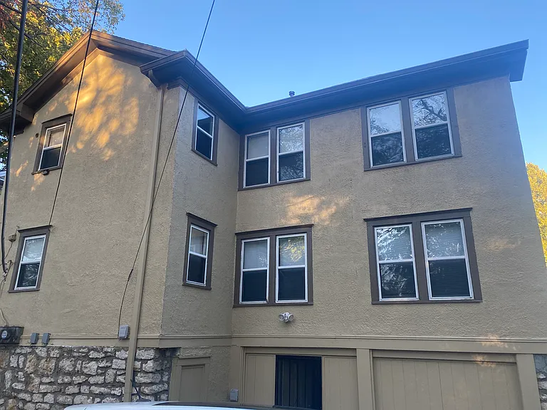 3306 Agnes Ave — Photo 5