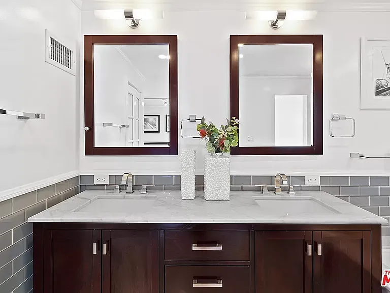 4738 S La Villa Marina — Photo 12