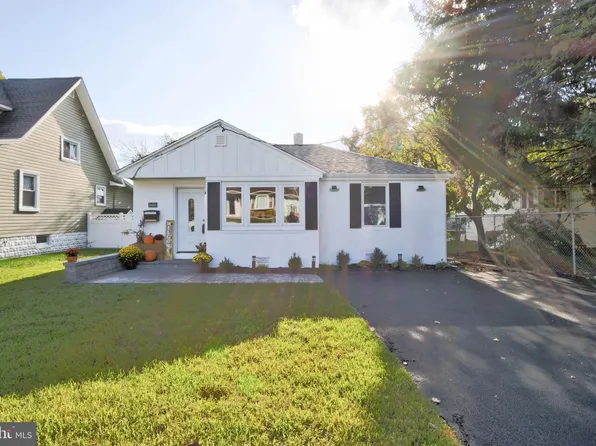 8430 Church Rd, Pasadena, MD 21122