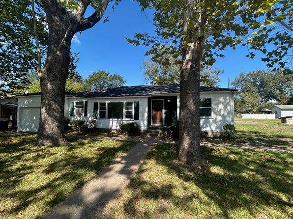 1013 Carbon Ave