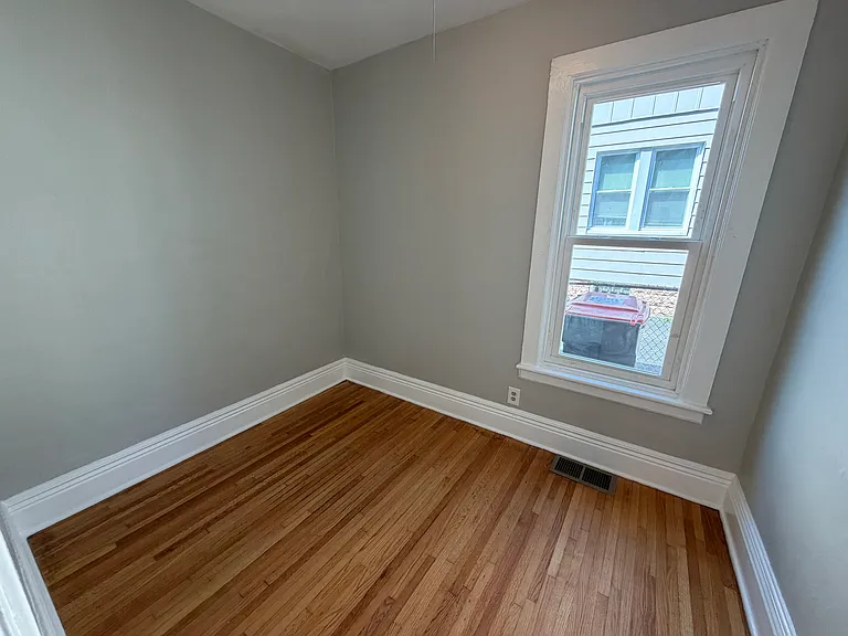 71 Sawyer Ave — Photo 22