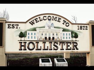 920 Memorial Dr, Hollister, CA
