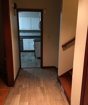 2nd image of 2030 Jonquil Pl
