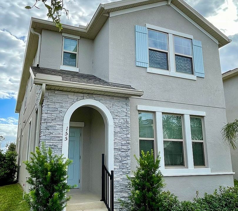 1st image of 155 Wooded Vine Dr