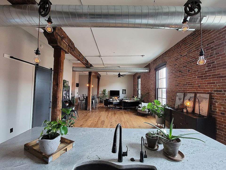 1st image of 801 O St Unit 340