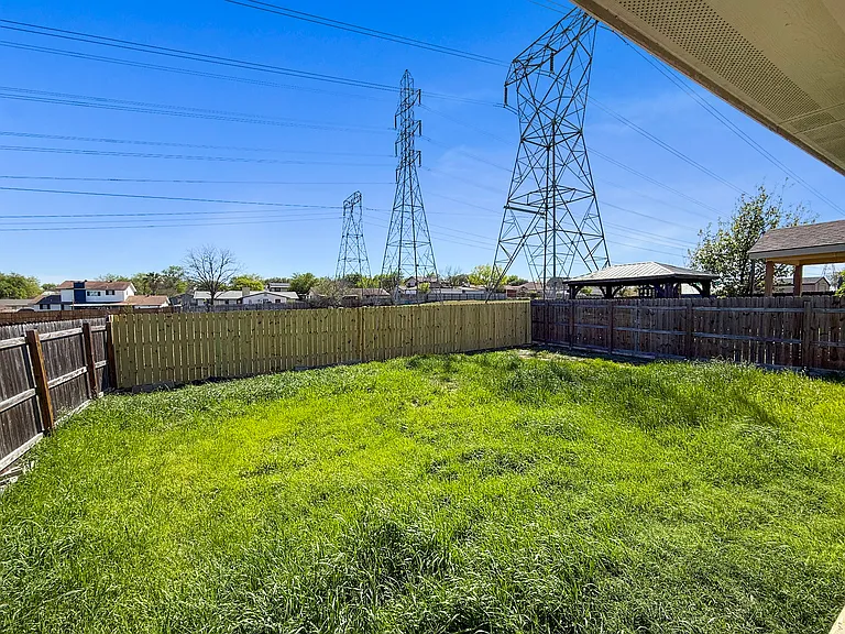 9566 Everton — Photo 24