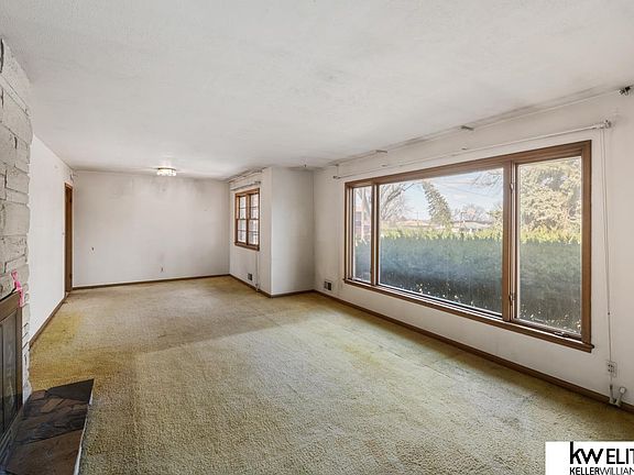 3rd image of 4711 Emiline St