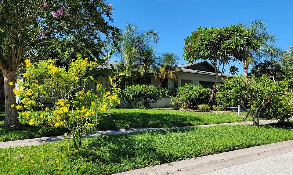 3024 Sandpiper Pl