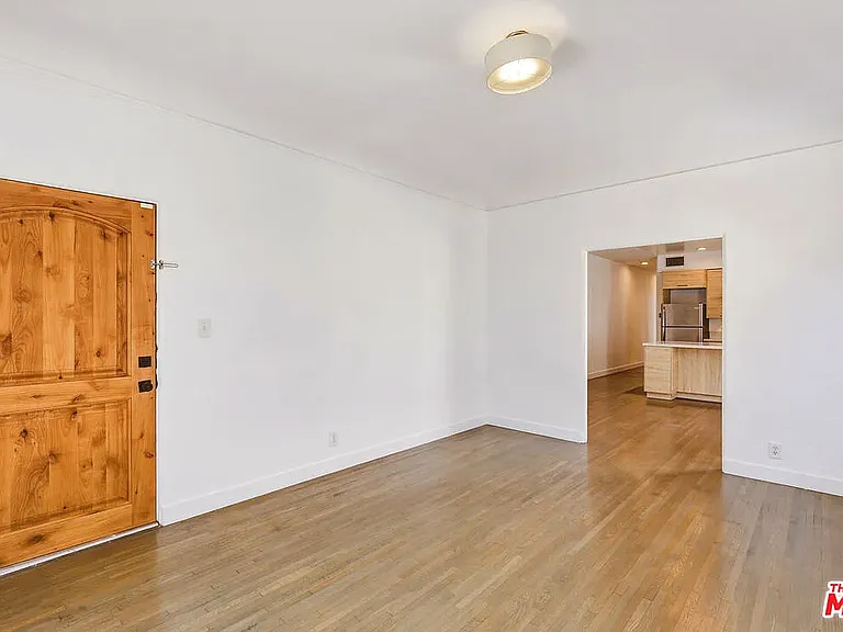 3429 Edgehill Dr #3 — Photo 5