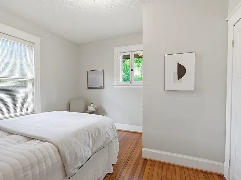 2840 Pine Grove Ave — Photo 23