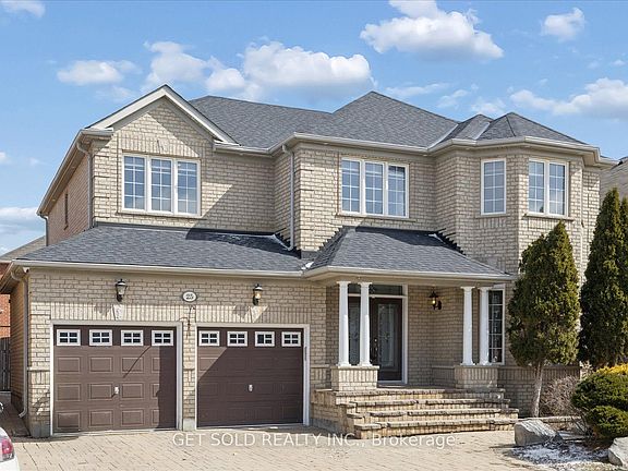 2nd image of 25 Mountain Gorge Rd