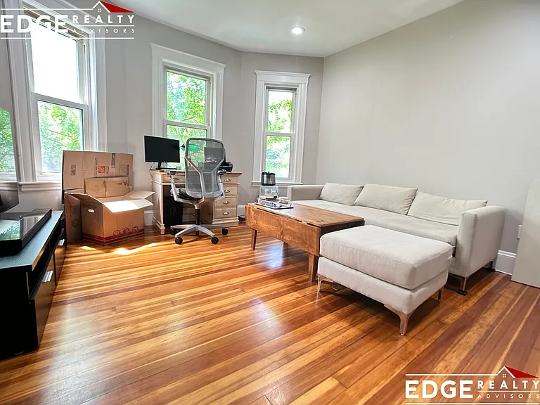 7 Fairbanks St #3 — Photo 7