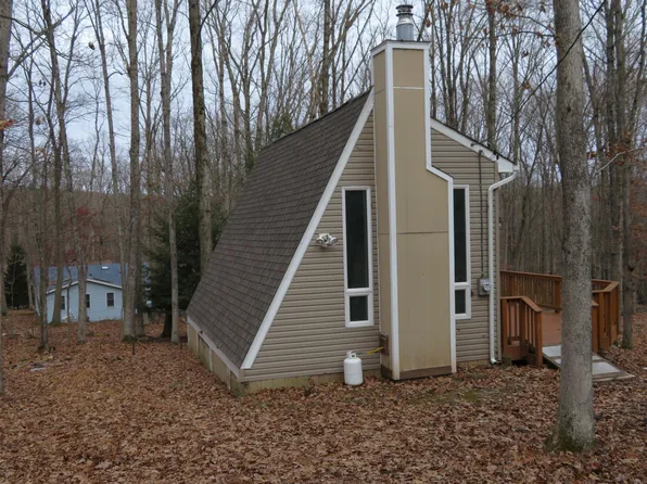 1269 Woodhaven Dr, White Haven, PA 18661