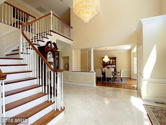 2nd image of 12512 Noble Ct