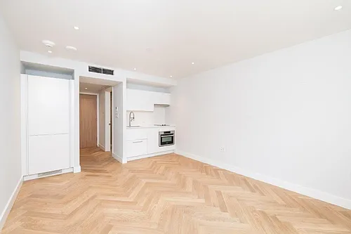 12 Commonwealth Ave #504 Photo 1