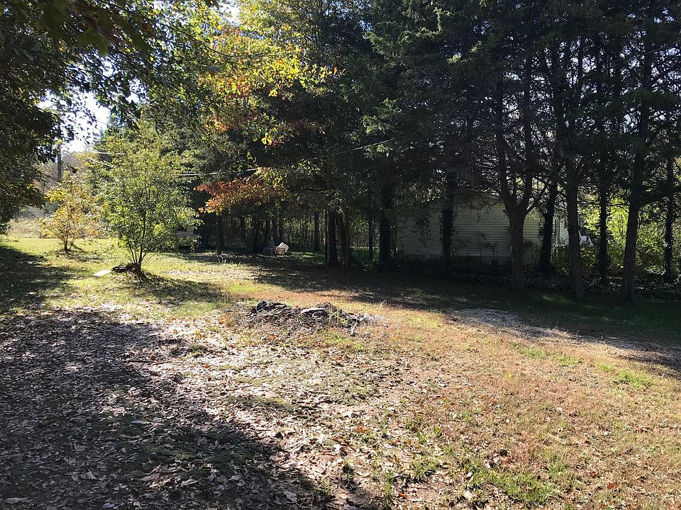 2nd image of 1261 Osborn Rd
