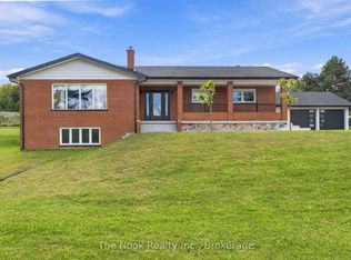 8803 Dale Rd, Hamilton, ON K9A 4J9