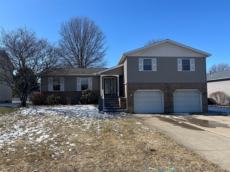 1st image of 2074 Bernwood Dr
