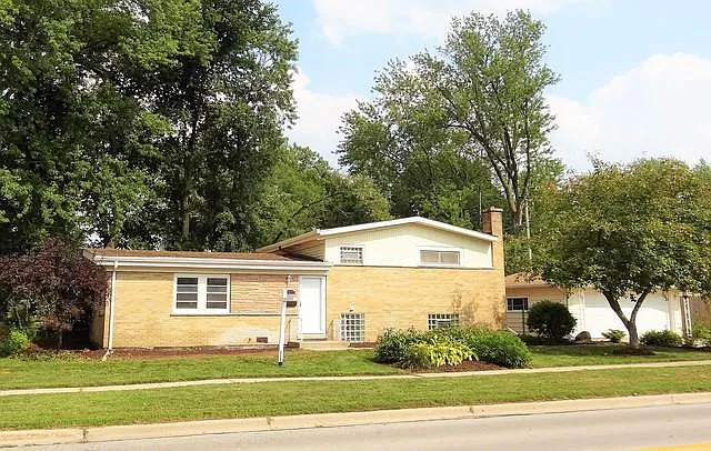 1319 N President St photo 1