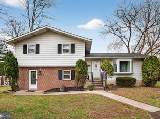 908 Pershing Rd, Penllyn, PA 19422