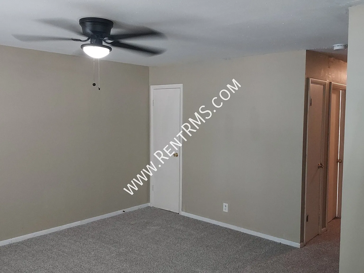 1772 Se 29th Ter- 3 Bed/1.5 Bath — Photo 2