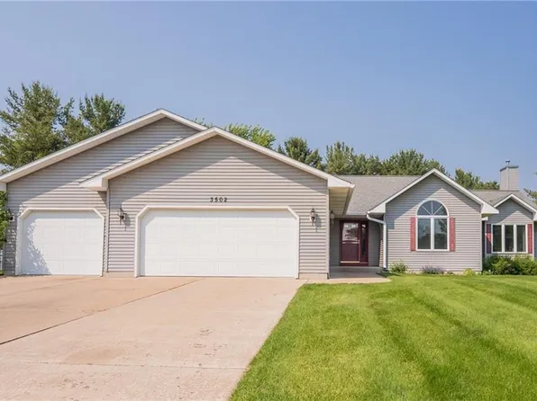 3502 Parkside Circle, Eau Claire, WI 54701