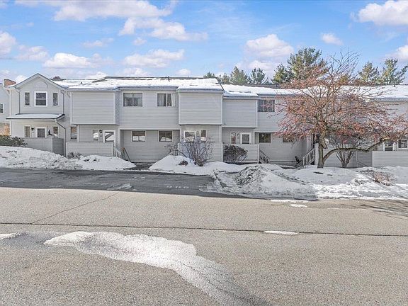 2nd image of 33 Harbor View Road #906