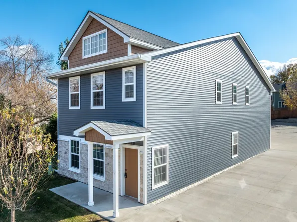 4525 100th St, Urbandale, IA 50322