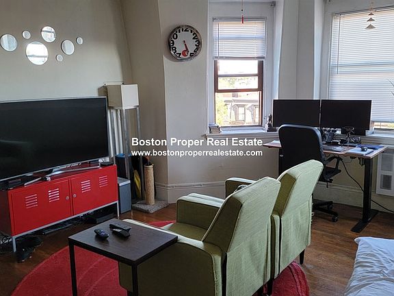 312 Beacon St. #10 Boston - Back Bay Unit Photo 3 (1)