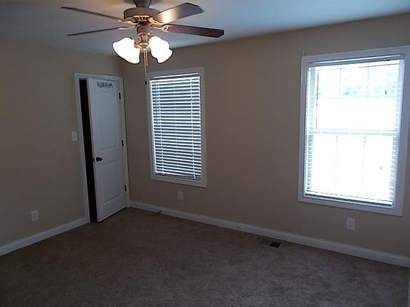 3rd image of 1801B Beckett Dr