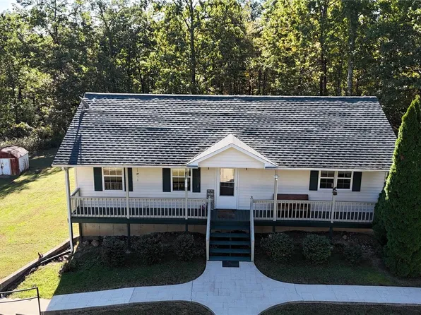 222 Lewin Dr, Ellsinore, MO 63937