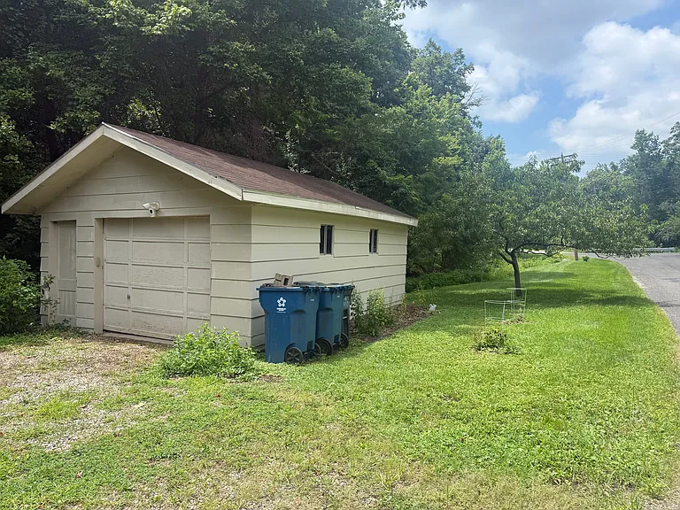 144 Belmont Rd — Photo 3