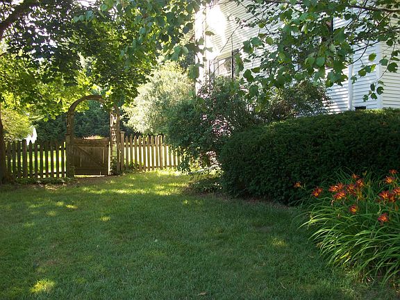 Side yard...garden gate