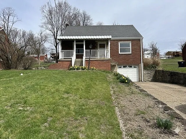 1235 Clifton Rd photo 1